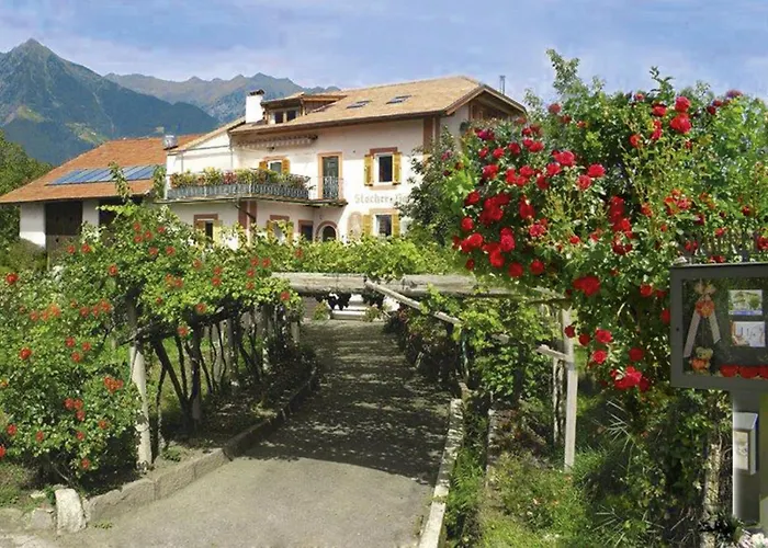 Stoeckerhof Sonne Apartment Merano